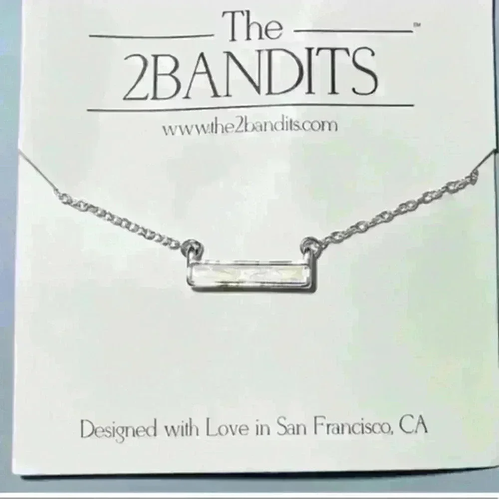 - 🌻NWT The 2bandits Athens necklace​